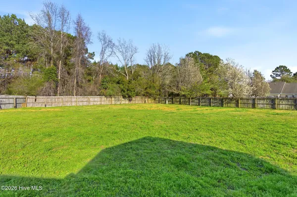 $250,000 | 106 North Ivy Drive, Hubert, NC 28539