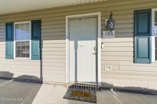 $250,000 | 106 North Ivy Drive, Hubert, NC 28539