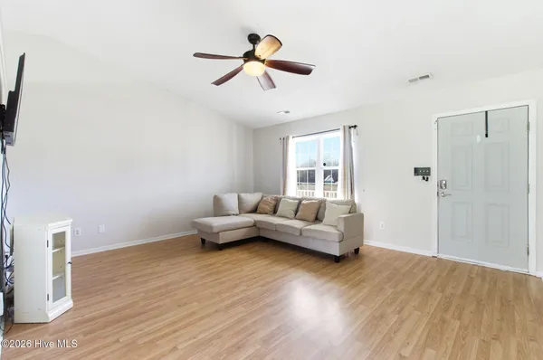 $250,000 | 106 North Ivy Drive, Hubert, NC 28539