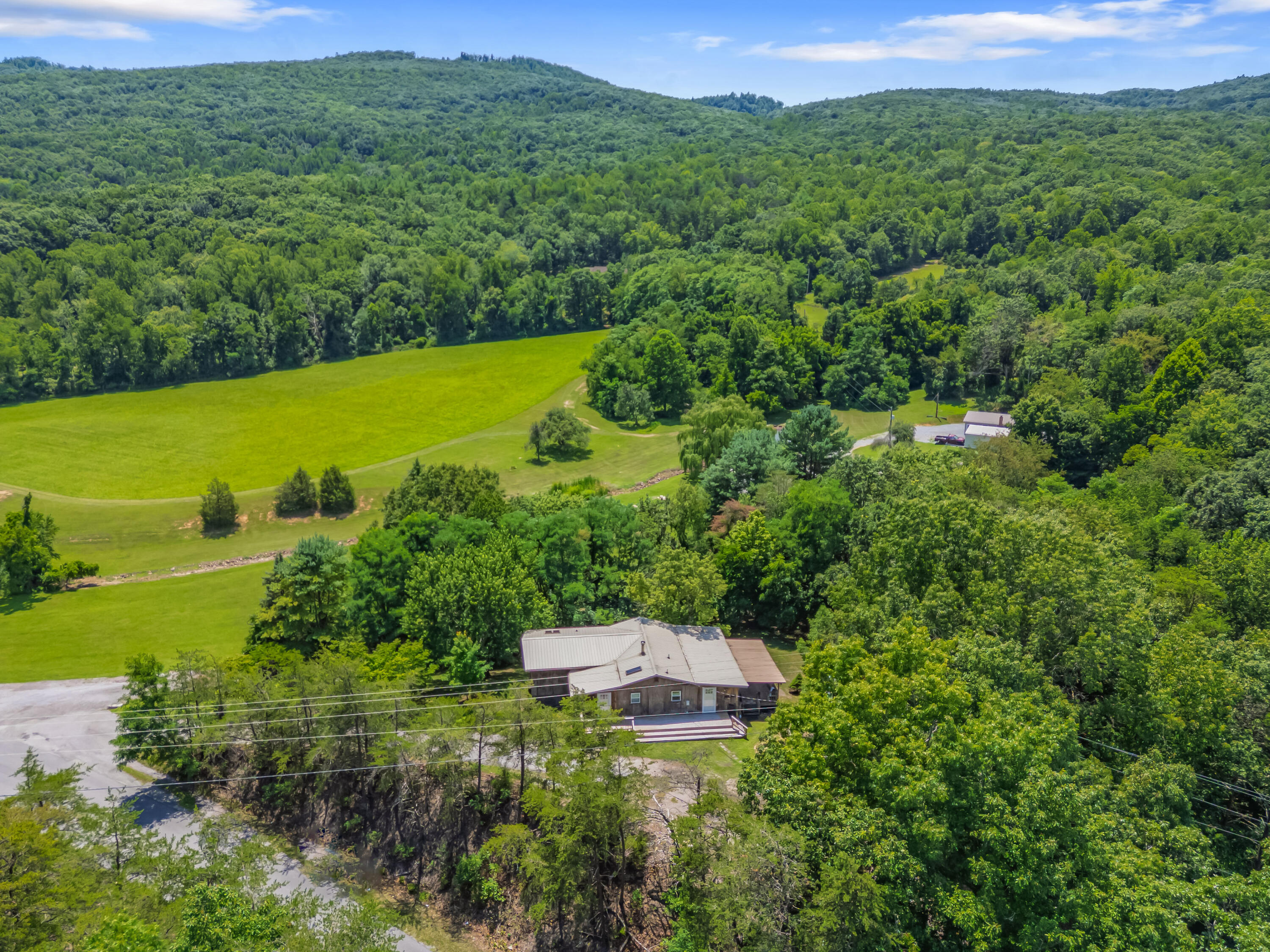 2389 Reesedale Road Elliston, VA 24087 - Photo 55 of 62 elliston-55