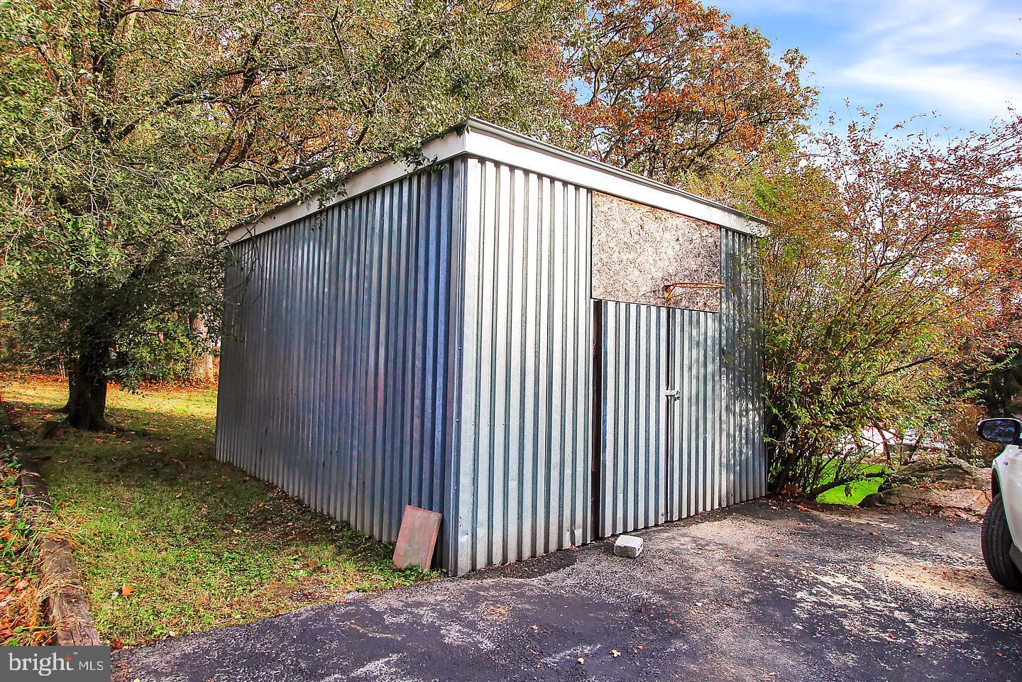 4695 Fake Road York, PA 17406 - Photo 25 of 27 Gallery Image 25