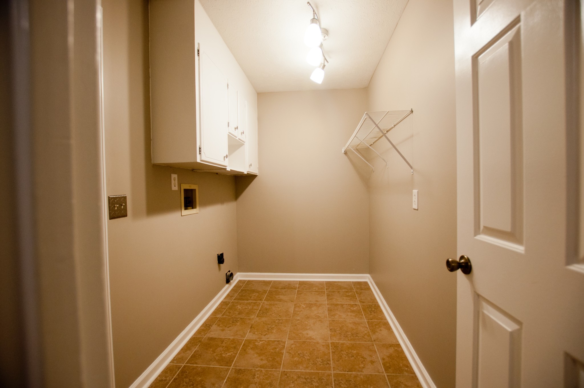 309 Chesterfield Circle Madison, TN 37115 - Photo 24 of 27 a view of a room with door
