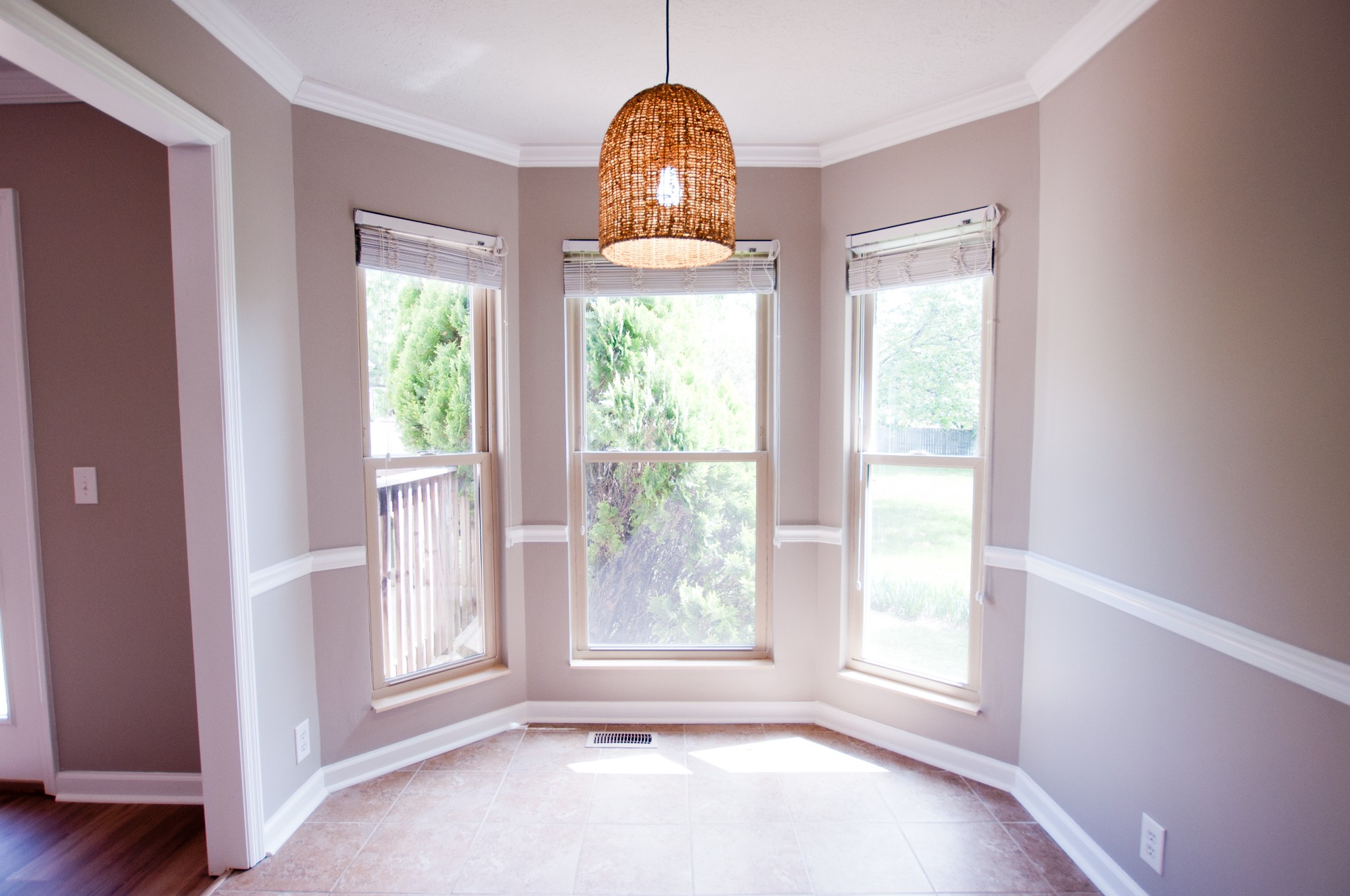 309 Chesterfield Circle Madison, TN 37115 - Photo 5 of 27 a view of a bedroom that has a bed and a window