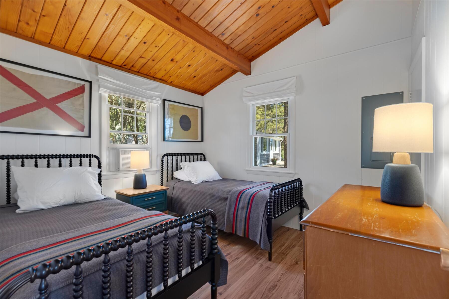 100 Hiawatha Road, Unit B Wellfleet, MA 02667 - Photo 20 of 34 21-MG_2324-r