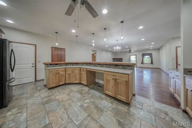 $545,000 | 283 Broken Post Road, Richland, MO 65556