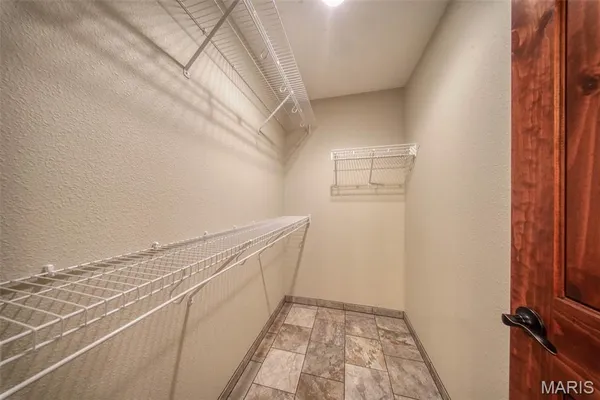 $530,000 | 283 Broken Post Road, Richland, MO 65556