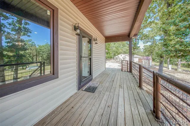 $545,000 | 283 Broken Post Road, Richland, MO 65556