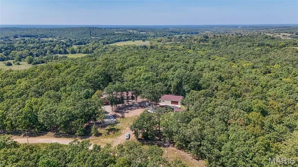 $530,000 | 283 Broken Post Road, Richland, MO 65556