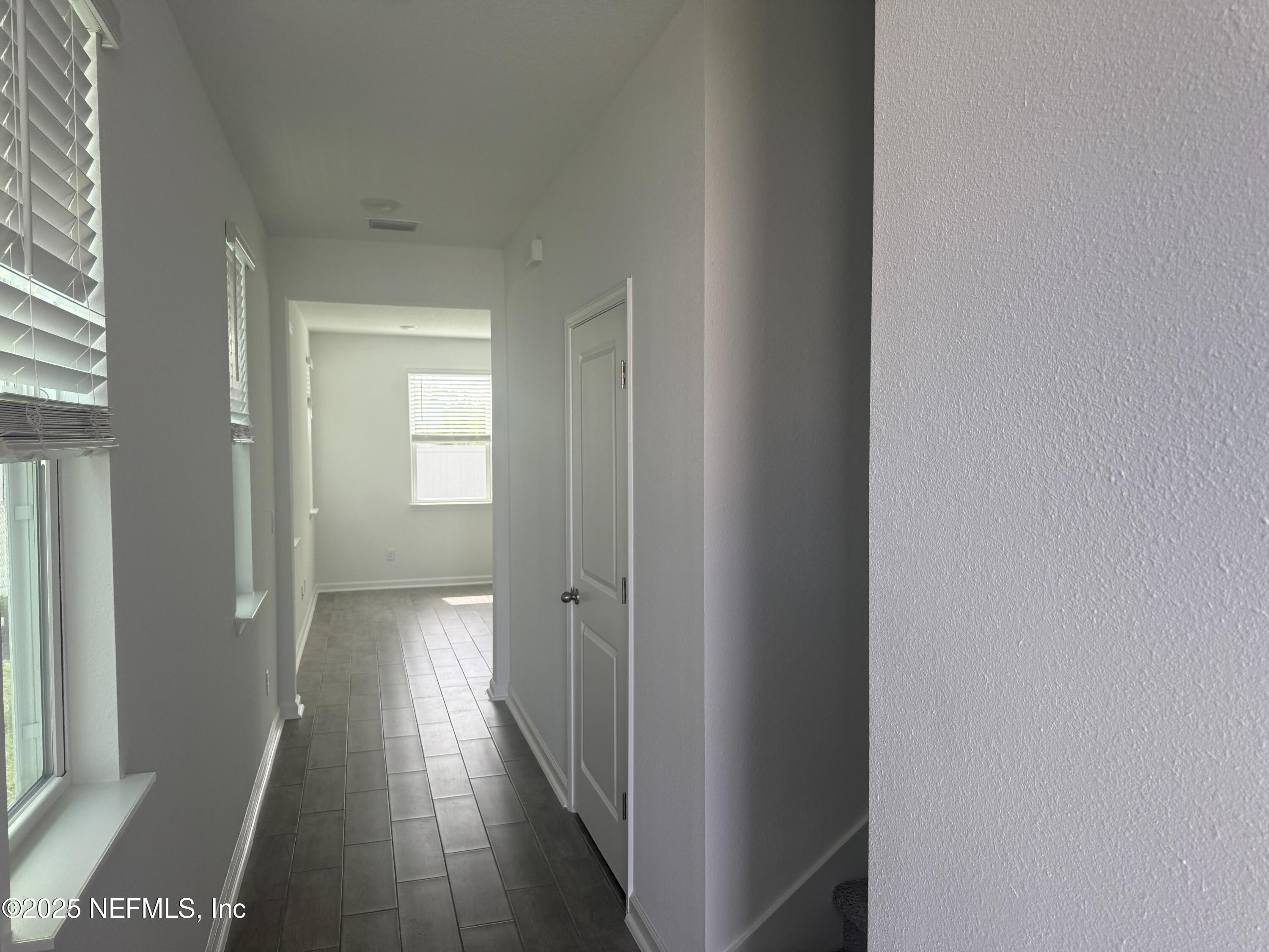 6850 Rhapsody Road Jacksonville, FL 32244 - Photo 13 of 47 FOYER