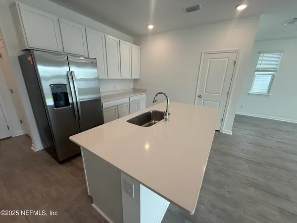 $1,950 | 6850 Rhapsody Road, Jacksonville, FL 32244