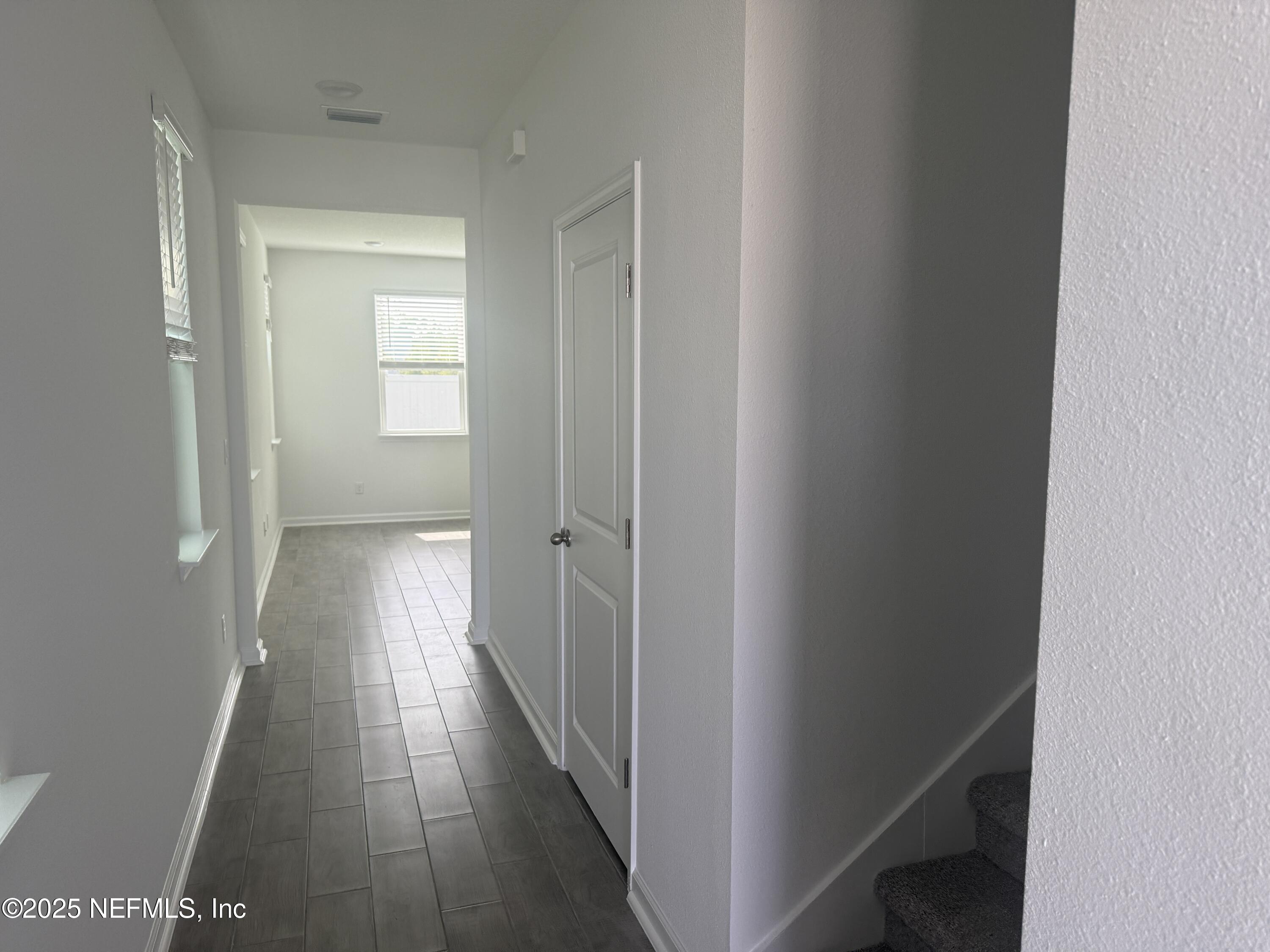 6850 Rhapsody Road Jacksonville, FL 32244 - Photo 18 of 47 FOYER