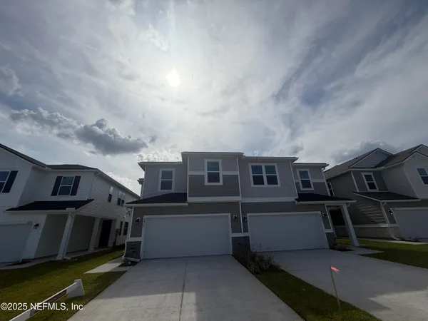 $1,950 | 6850 Rhapsody Road, Jacksonville, FL 32244