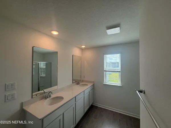 $1,950 | 6850 Rhapsody Road, Jacksonville, FL 32244