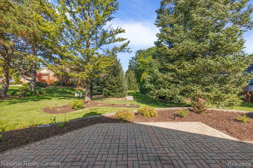 413 Cypress Road Rochester Hills, MI 48309 - Photo 48 of 50