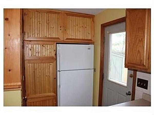 125 Penrose Street Springfield, MA 01109 - Photo 4 of 16 Gallery Image 4