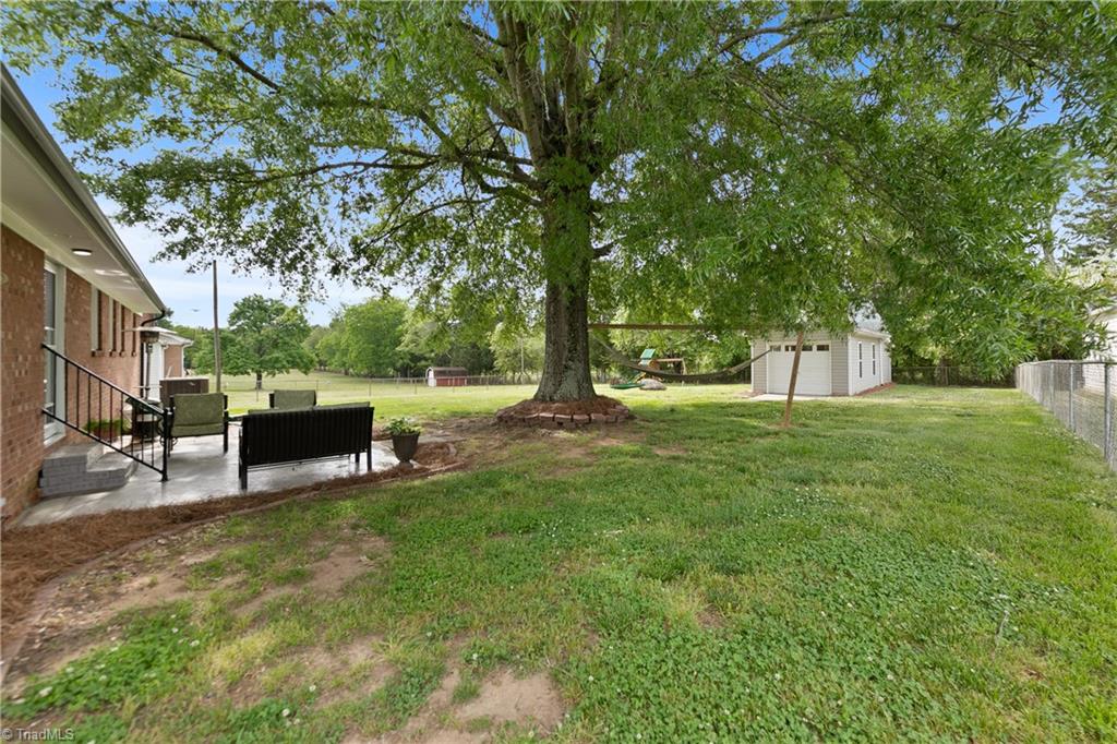 200 Love Road Lexington, NC 27295 - Photo 29 of 31 Gallery Image 29