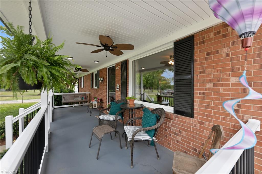200 Love Road Lexington, NC 27295 - Photo 4 of 31 Gallery Image 4