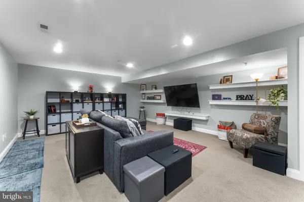 $880,000 | 111 Notley Road, Fort Washington, MD 20744