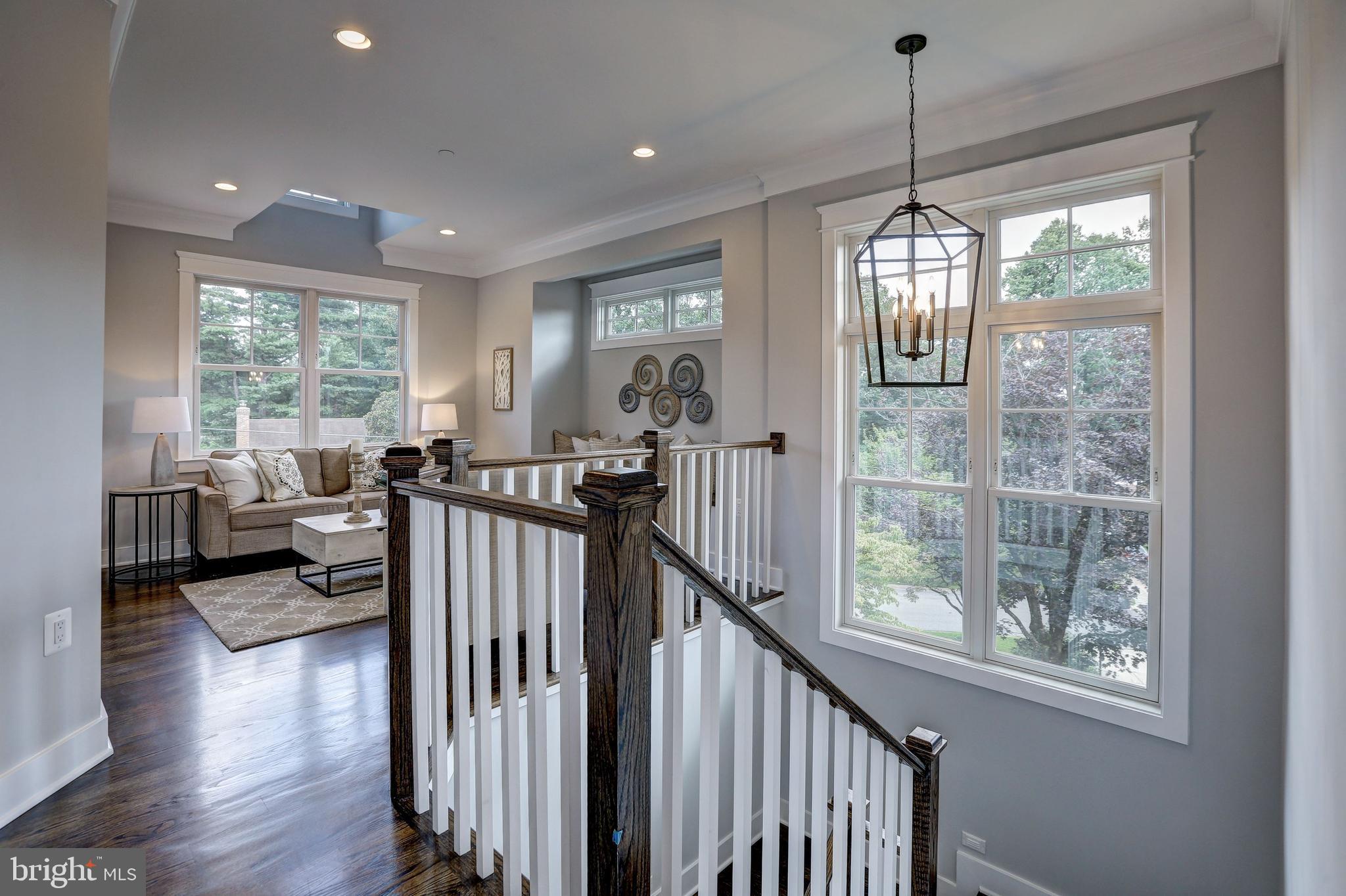 7517 Sebago Road Bethesda, MD 20817 - Photo 18 of 42 Upper Level Lounge