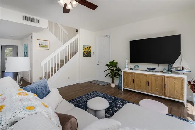 $430,000 | 28700 Alessandria Circle, Bonita Springs, FL 34135