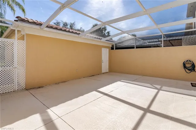 $430,000 | 28700 Alessandria Circle, Bonita Springs, FL 34135