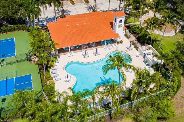 $430,000 | 28700 Alessandria Circle, Bonita Springs, FL 34135