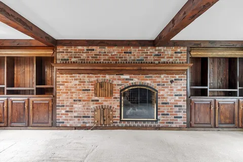 $689,000 | 125 Eastern Avenue, Essex, MA 01929