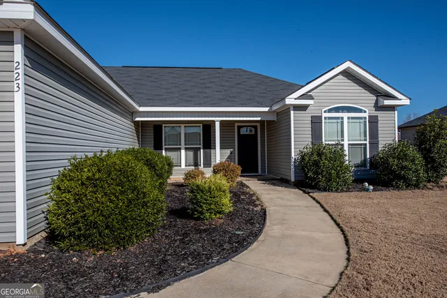 $245,000 | 223 North Charity Lane, Warner Robins, GA 31088