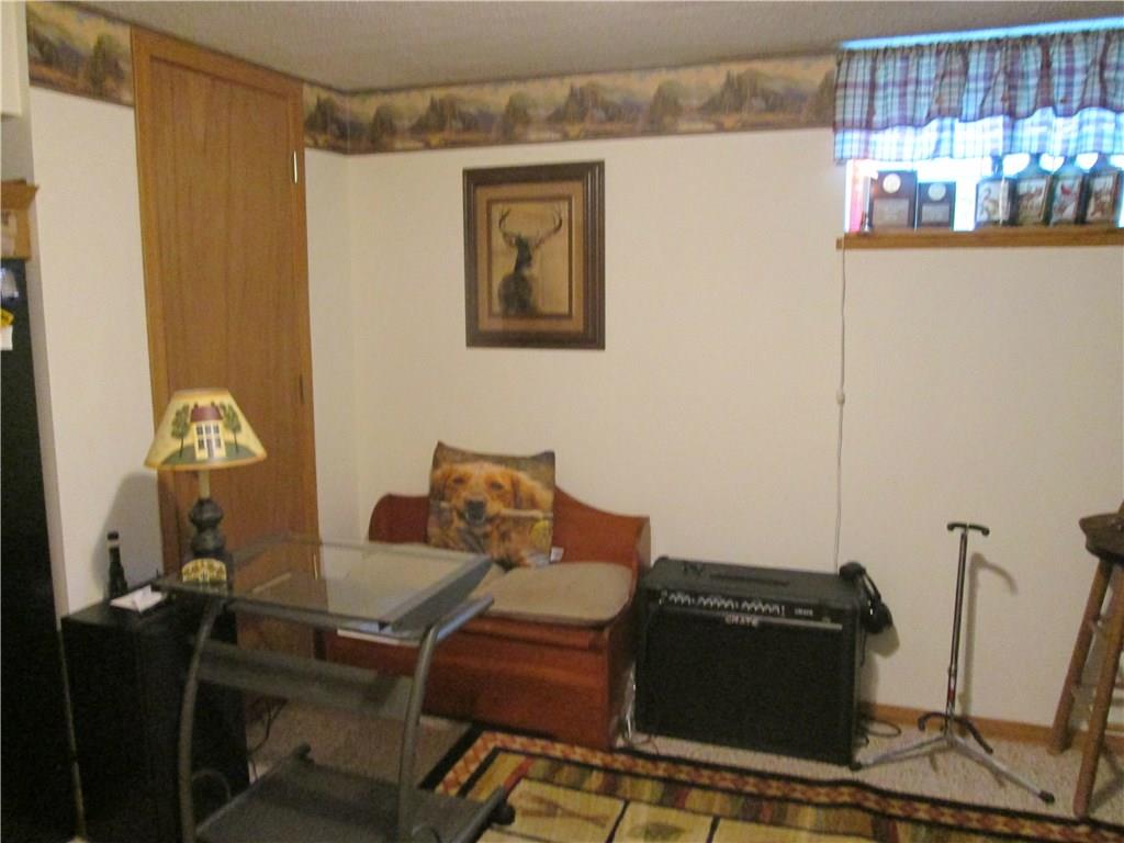 311 Stilley Road Clairton, PA 15025 - Photo 18 of 25 Gallery Image 18