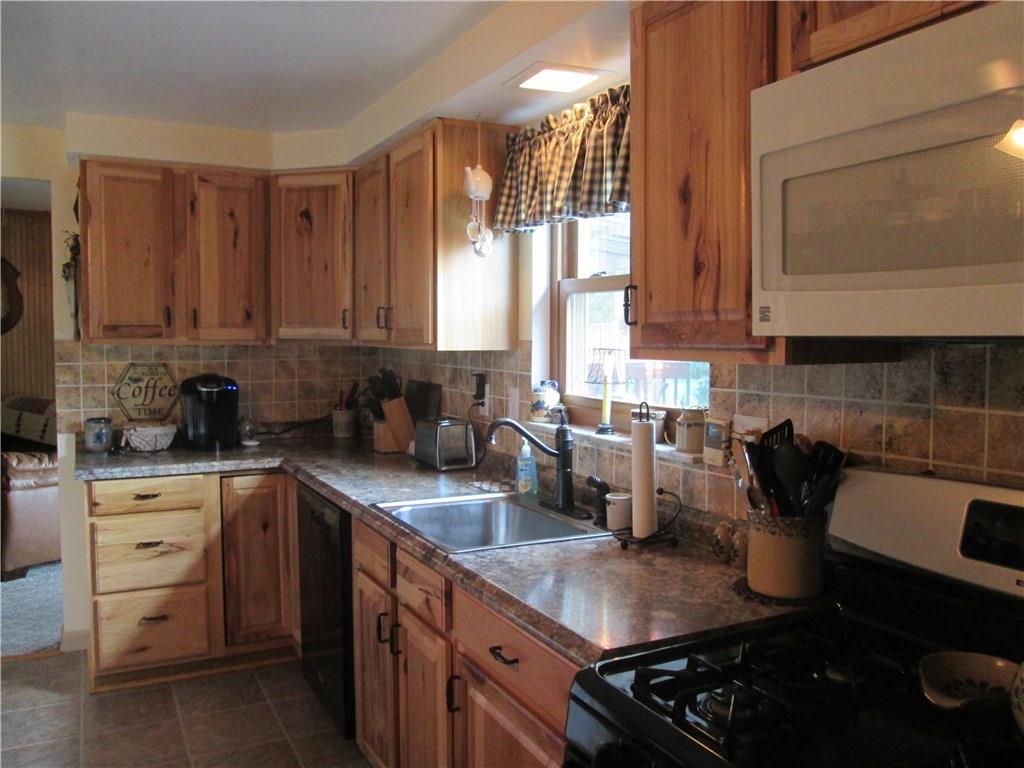 311 Stilley Road Clairton, PA 15025 - Photo 7 of 25 Gallery Image 7
