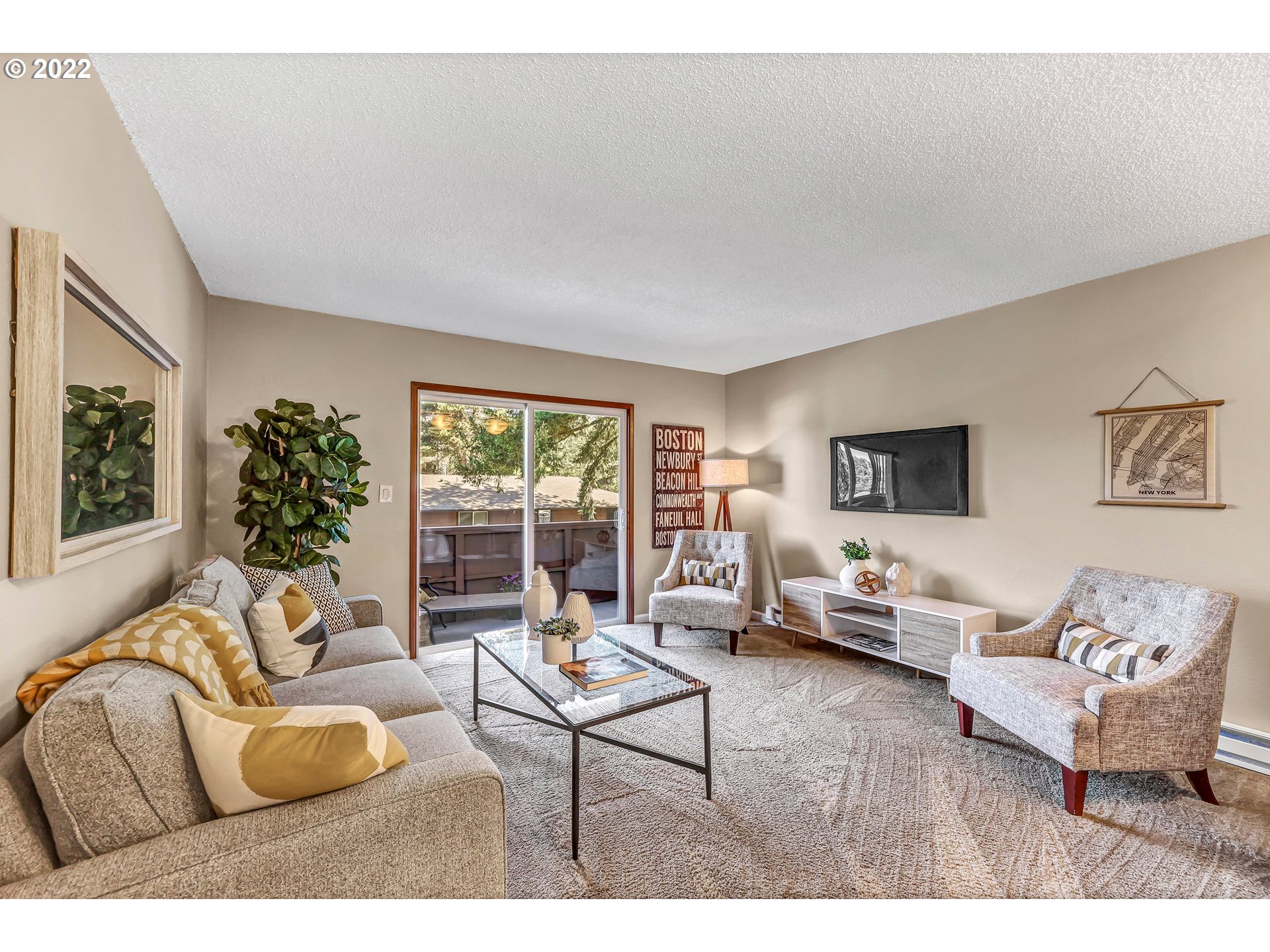 5005 Southwest Mitchell Street, Unit 2 Portland, OR 97221 - Photo 6 of 30 Gallery Image 6