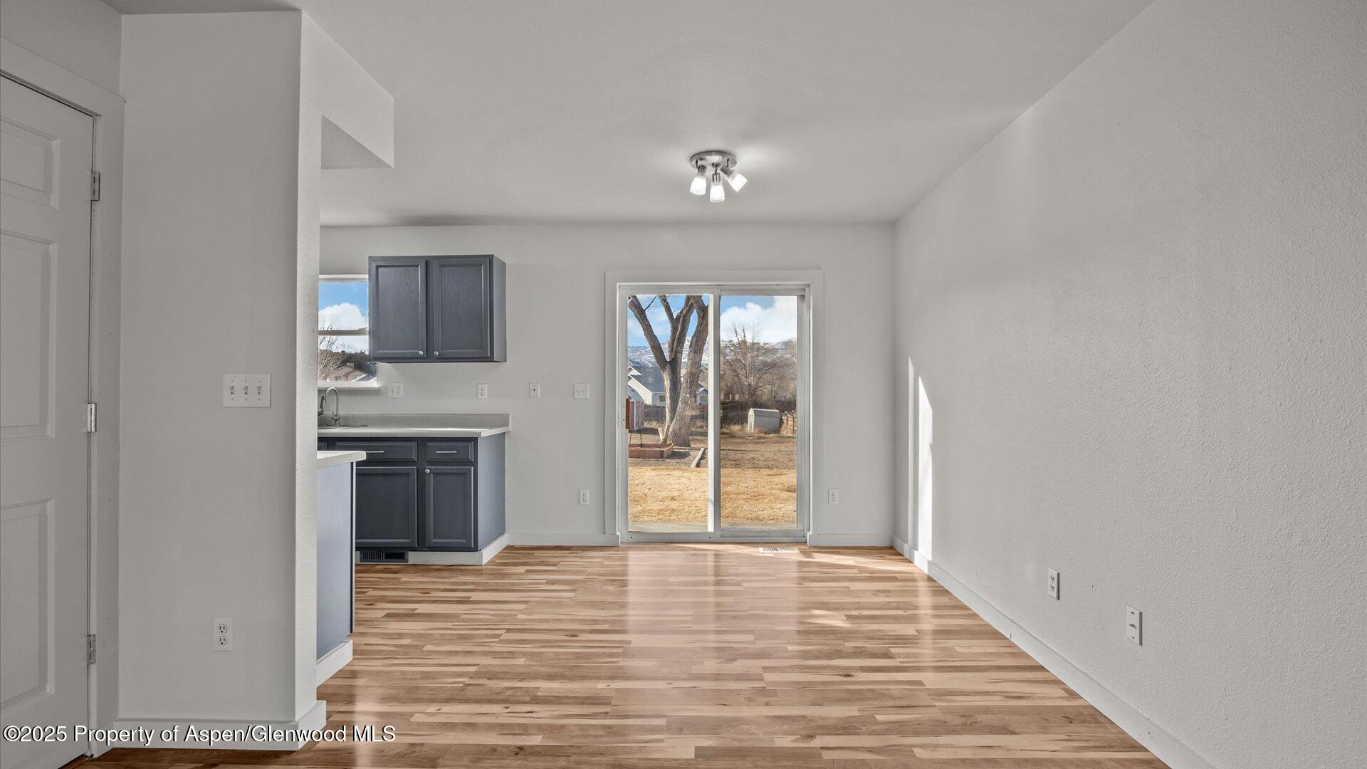 2275 Meadow Circle Rifle, CO 81650 - Photo 5 of 26 Dining Room