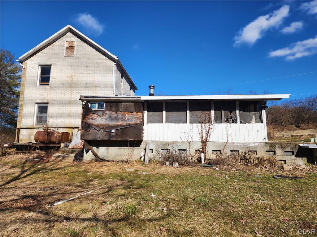 6984 Wimmer Road Bethlehem, PA 18015 - Photo 6 of 18 Gallery Image 6