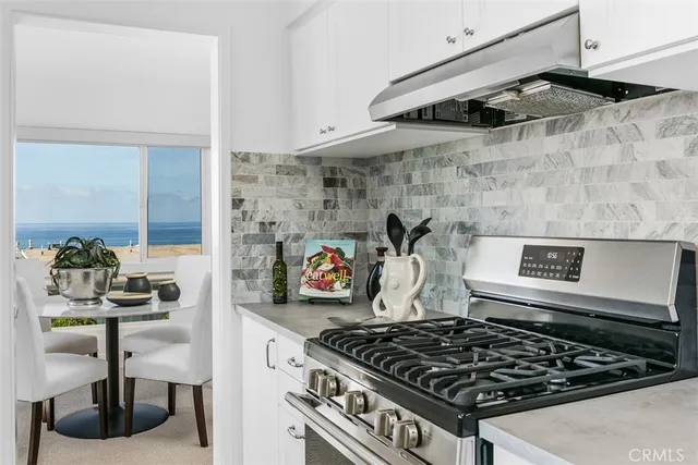 $5,500 | 21703 Ocean Vista Drive, Unit 204, Laguna Beach, CA 92651