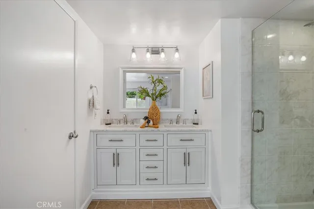 $5,500 | 21703 Ocean Vista Drive, Unit 204, Laguna Beach, CA 92651