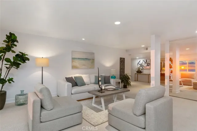 $5,500 | 21703 Ocean Vista Drive, Unit 204, Laguna Beach, CA 92651