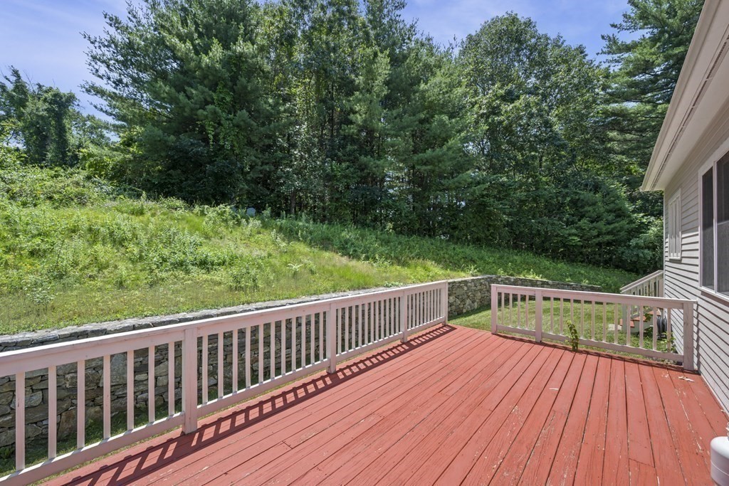 11 Bicknell Road Grafton, MA 01519 - Photo 12 of 37 Gallery Image 12