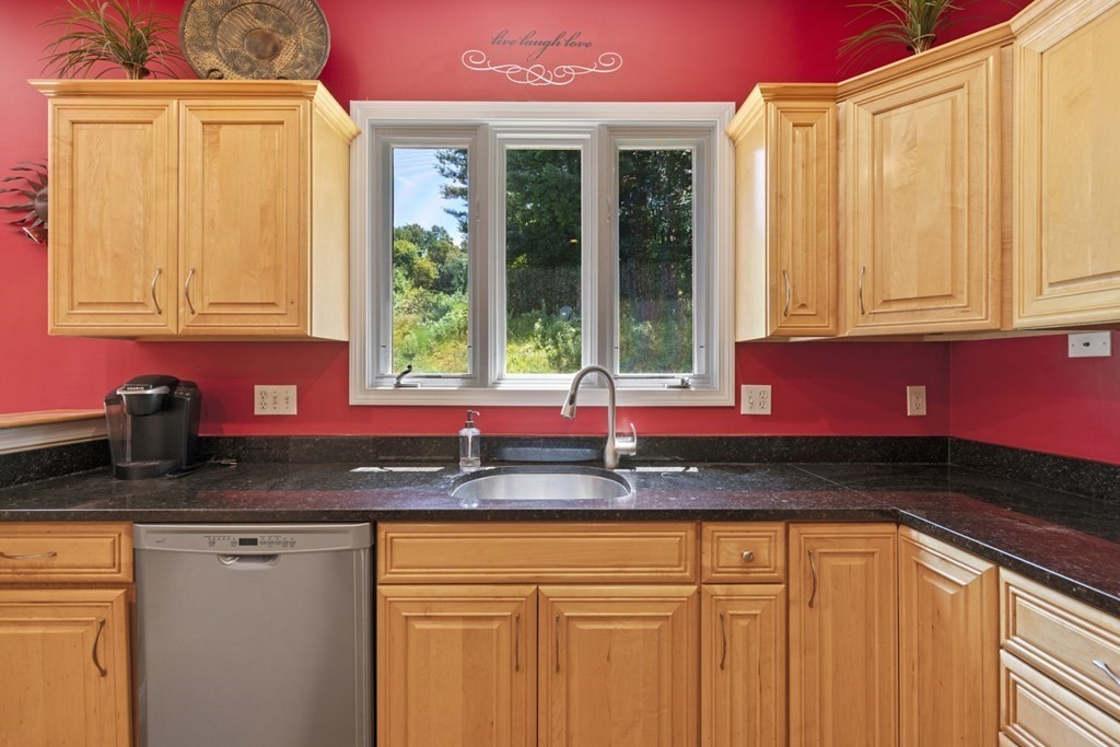 11 Bicknell Road Grafton, MA 01519 - Photo 17 of 37 Gallery Image 17