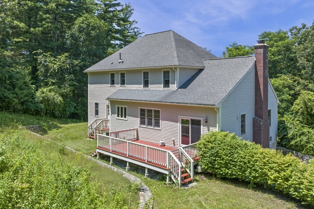 11 Bicknell Road Grafton, MA 01519 - Photo 3 of 37 Gallery Image 3