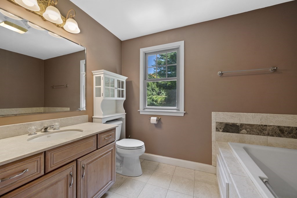 11 Bicknell Road Grafton, MA 01519 - Photo 31 of 37 Gallery Image 31