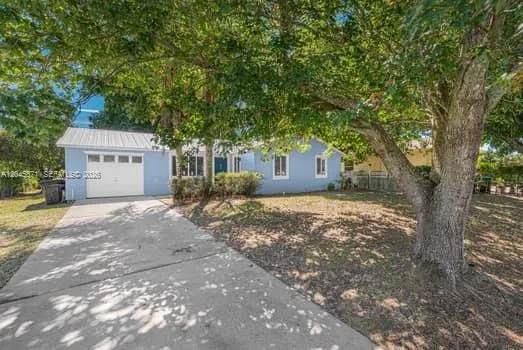 $2,650 | 3185 Southwest Crumpacker Street, Port St. Lucie, FL 34953