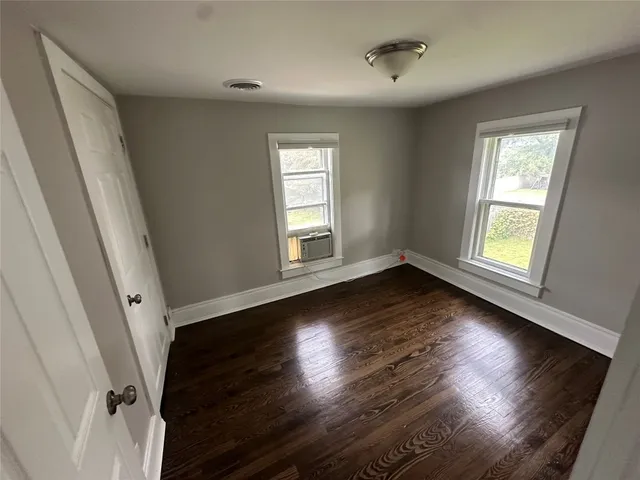 $1,100 | 62 1/2 Dickinson Street, Unit 2, Binghamton, NY 13905