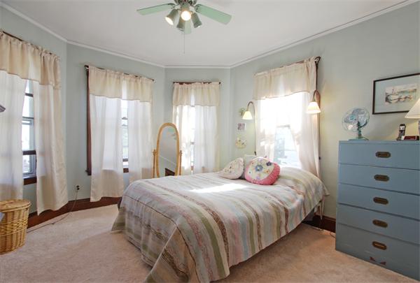 49 Mt Ida Road, Unit 3 Boston, MA 02122 - Photo 8 of 15 Gallery Image 8