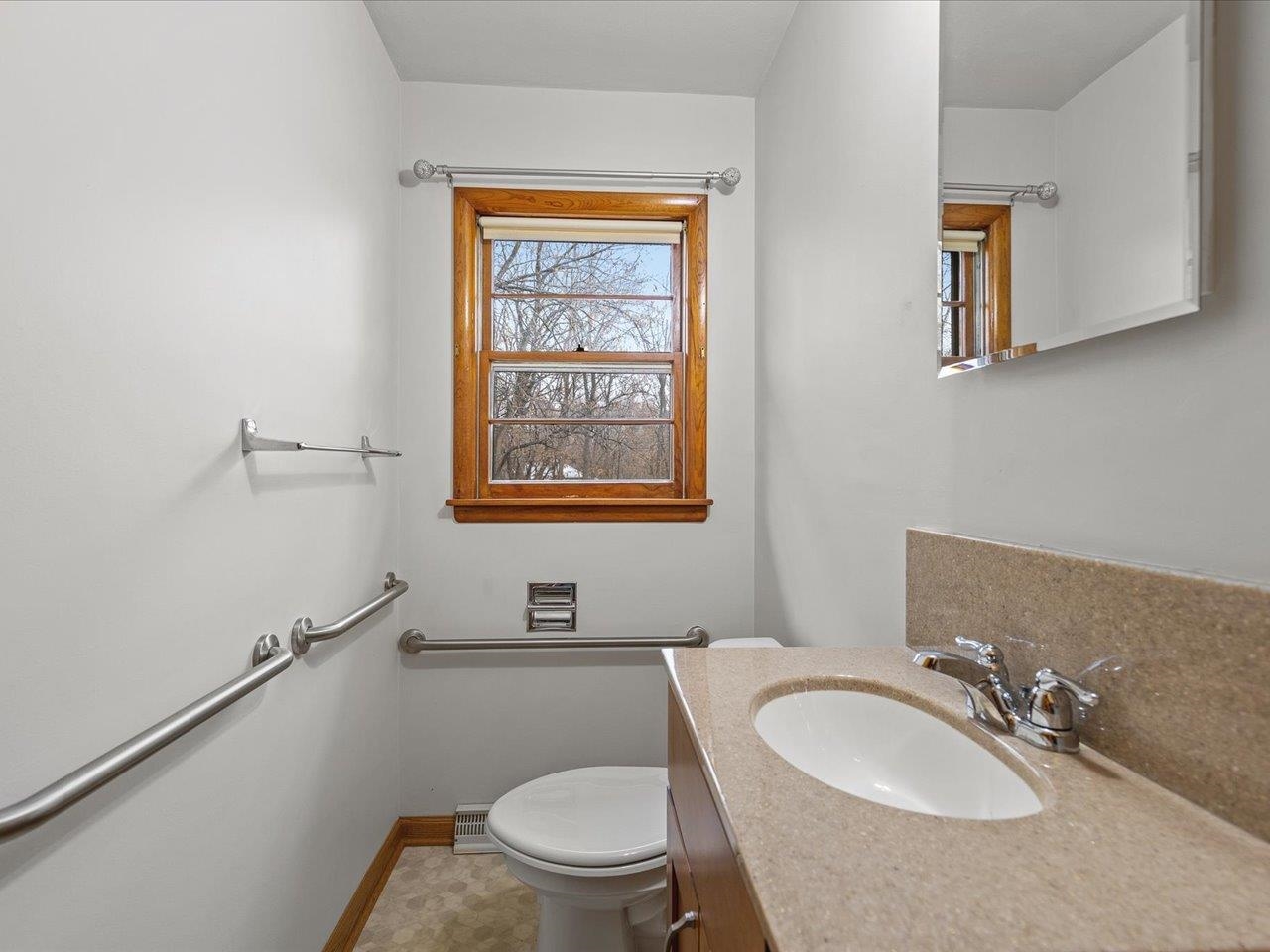 7774 Old River Road Rockford, IL 61103 - Photo 34 of 53