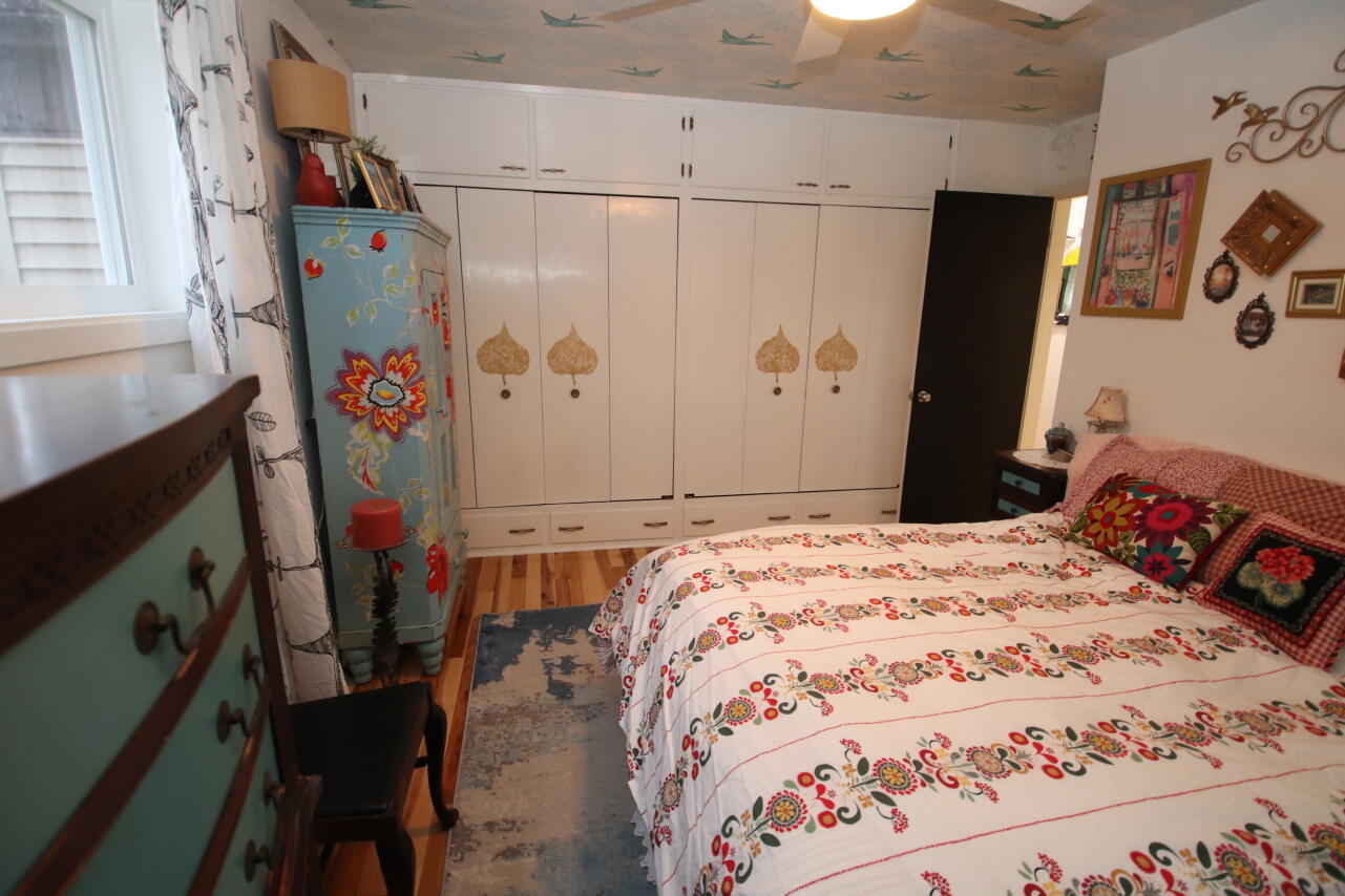 604 North 27th Street Sheboygan, WI 53081 - Photo 14 of 30 Master BR--View 2