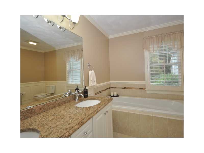 78 Channel View, Unit 2 Warwick, RI 02889 - Photo 11 of 23 Master Bath/Spa.