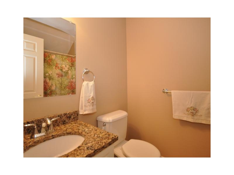 78 Channel View, Unit 2 Warwick, RI 02889 - Photo 17 of 23 Bathroom.