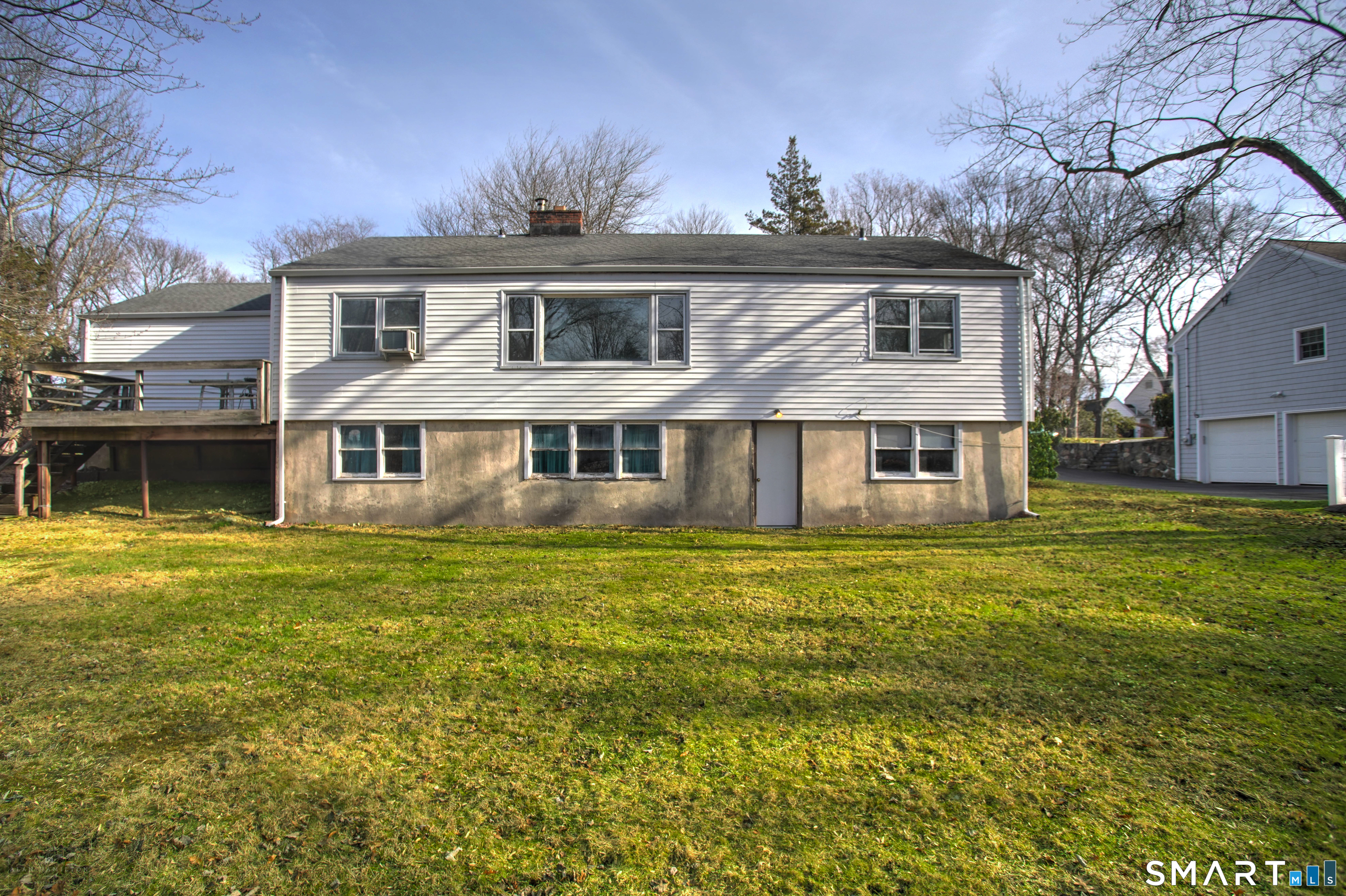 101 Applegate Road Fairfield, CT 06825 - Photo 4 of 19