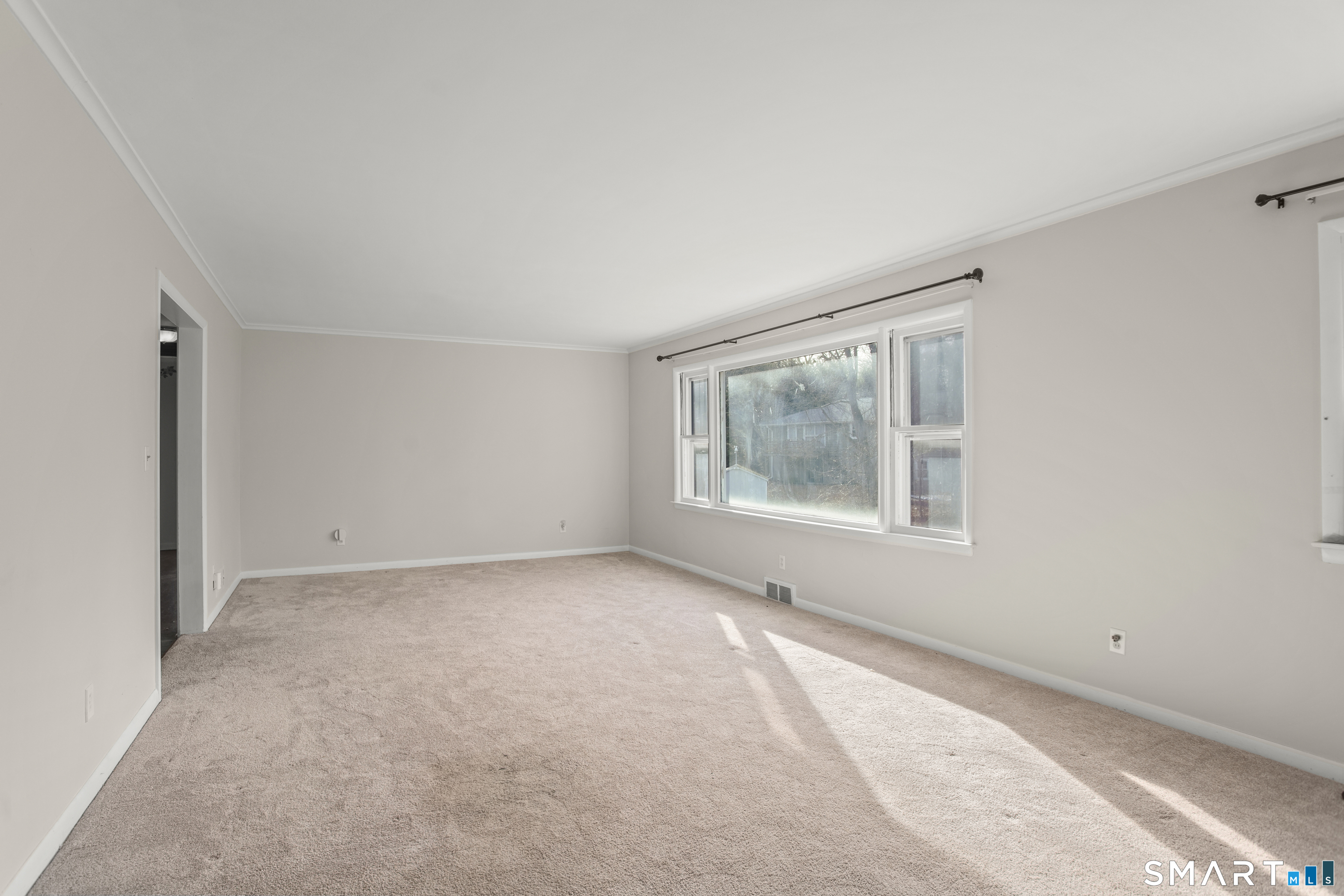 101 Applegate Road Fairfield, CT 06825 - Photo 8 of 19