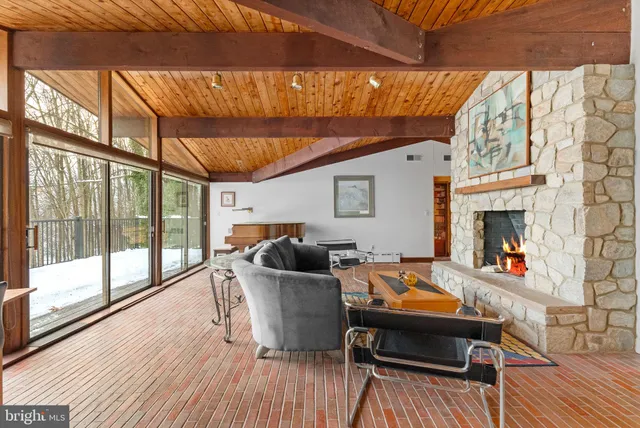 $899,000 | 712 Highspire Road, Glenmoore, PA 19343